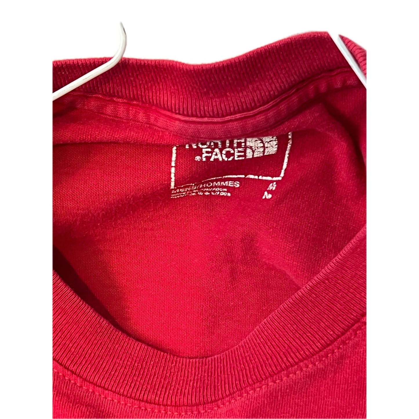 T-shirt à manches longues The North Face rouge et noir pour homme, taille M