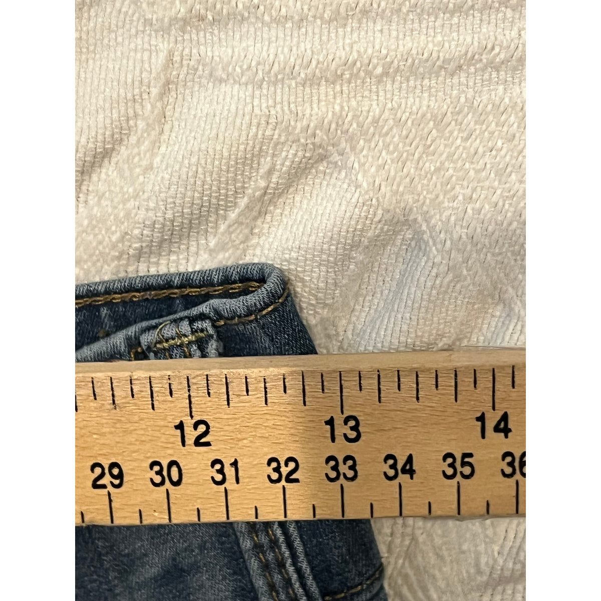 Mid Rise Wide Leg Tapered Blue Jeans Womans Small 26x31
