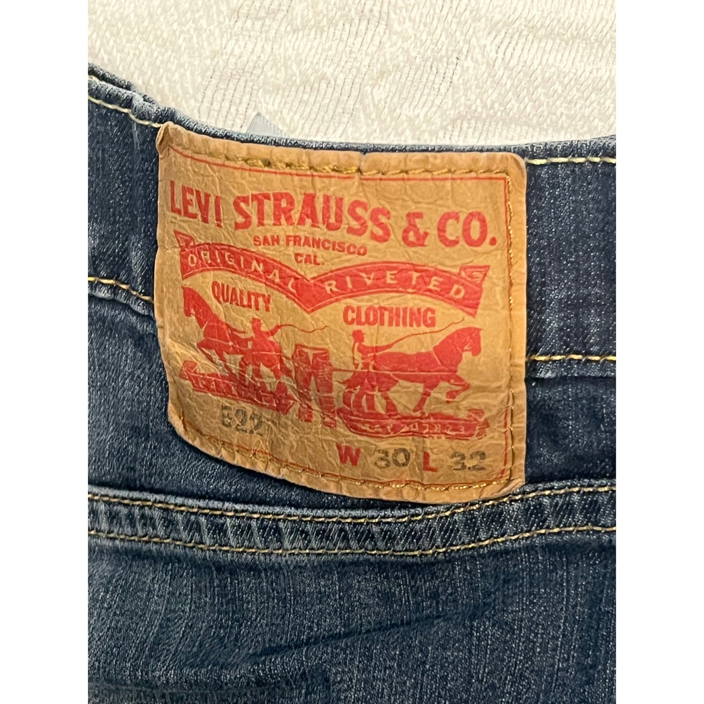 Levi's 522 Tapered Blue Jeans Mens 30x32