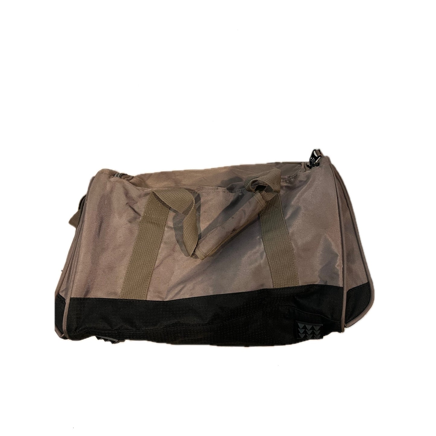 Wrangler 16" Sport & Travel Duffel Beige Black