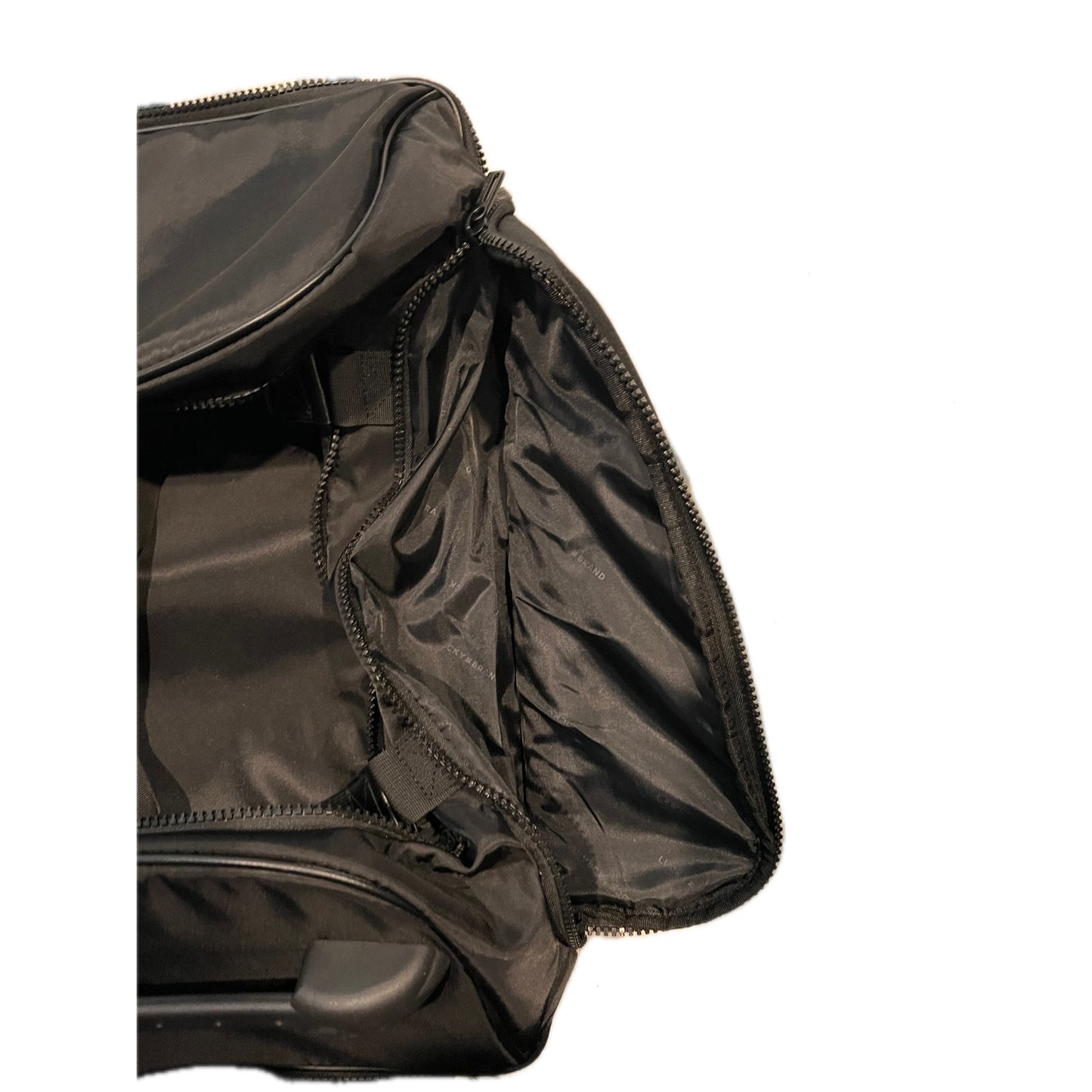 Lucky Brand  Soft Shell 22x14x12" Duffel Roller