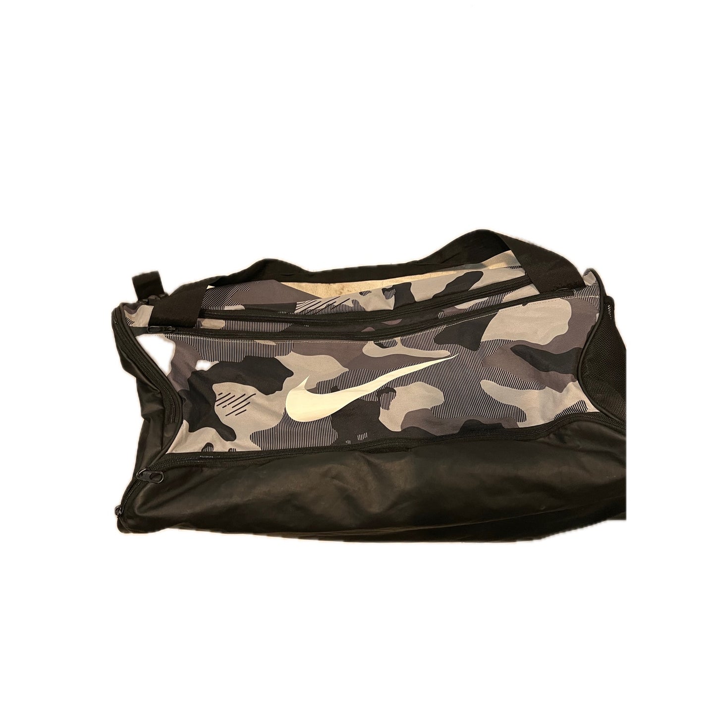 Nike Brasilia 9.5 Black Gray Camo Medium 60L Duffel Gym Bag