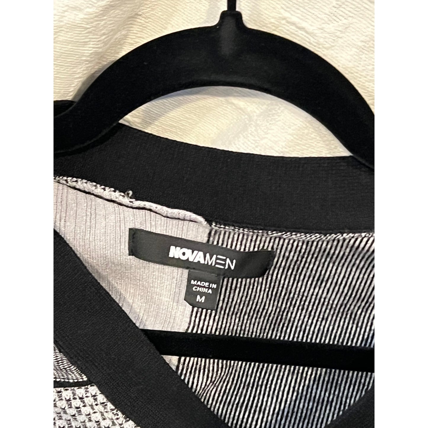 Novamen Black and White Cardigan Sweater Mens Med