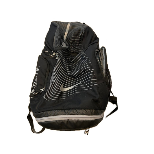 Mochila de Baloncesto Nike Elite Pro Hoops Negra Blanca