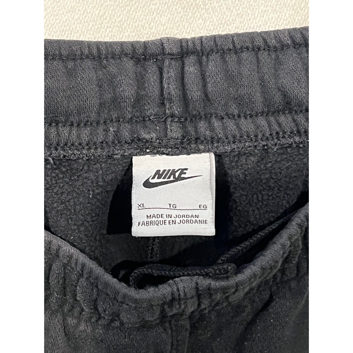 Nike Black Cuffed Ankle Cargo Sweatpants Mens Size XL