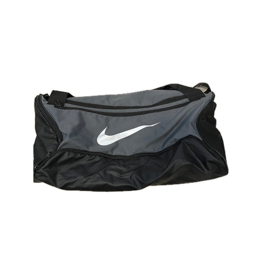 Nike Brasilia 9.5 Gray Black Medium 60L Duffel Gym Bag