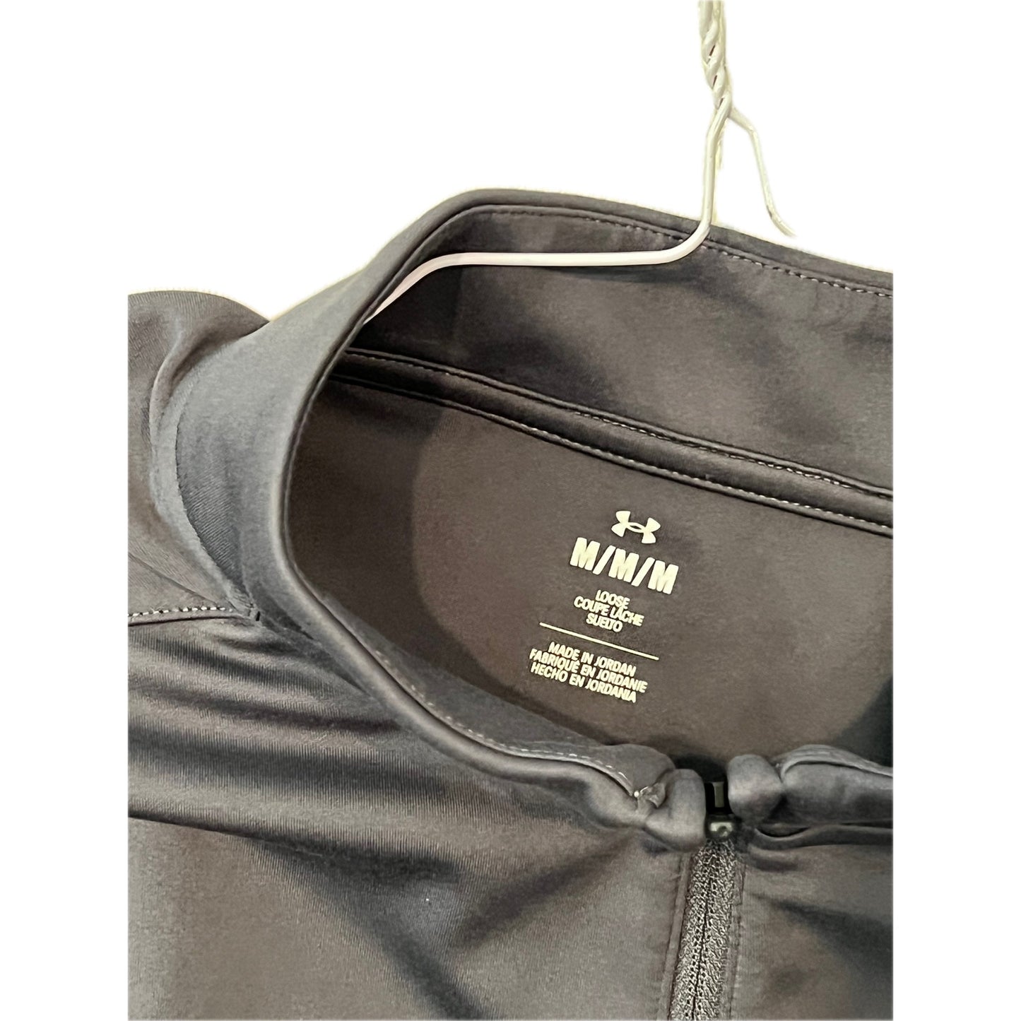 Under Armour Loose Fit Gray 1/4 Zip Mens M