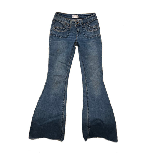 Vanilla Star Mid-Rise Womans Flared Jeans Size 3