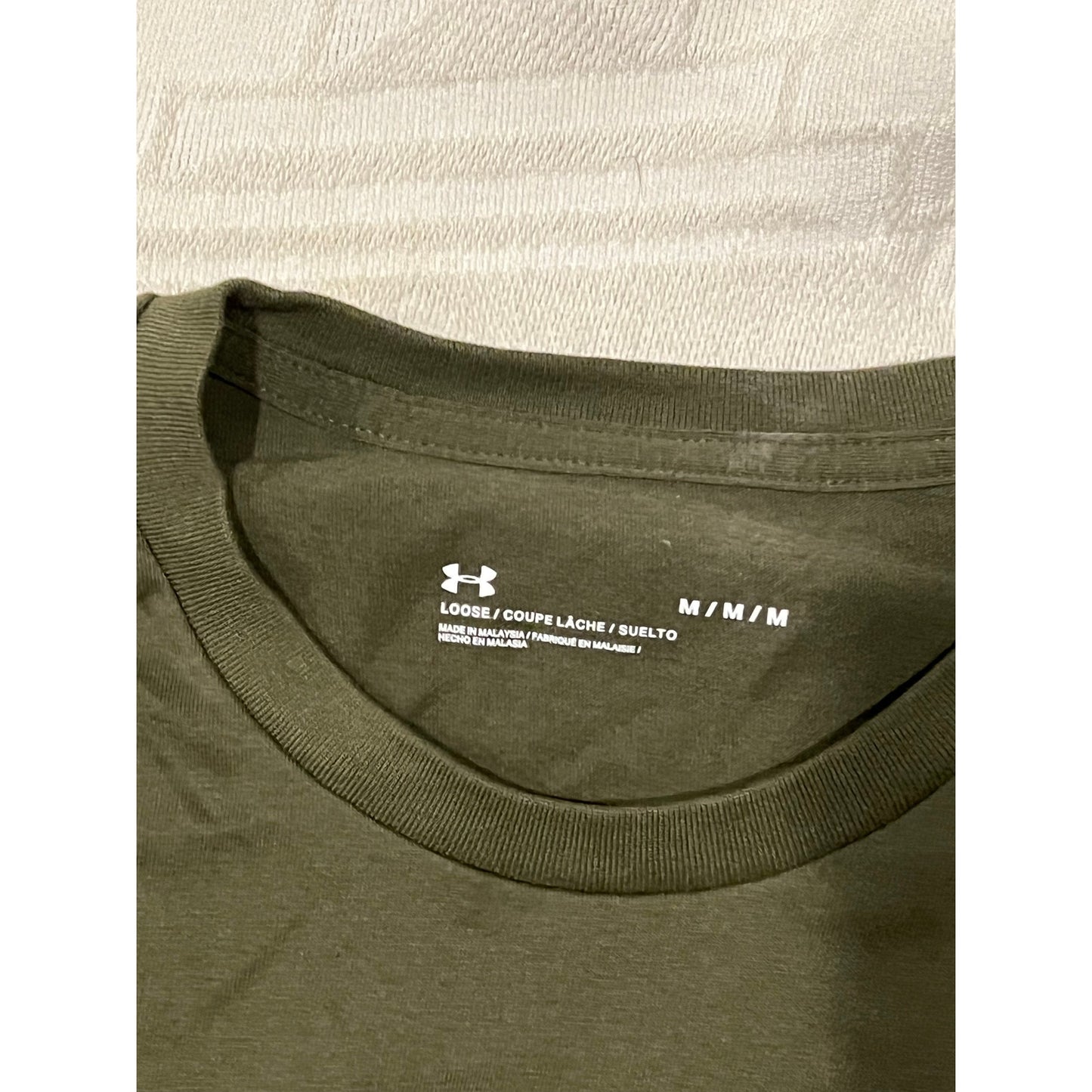 Under Armour Freedom Olive Green Loose T-Shirt Mens M