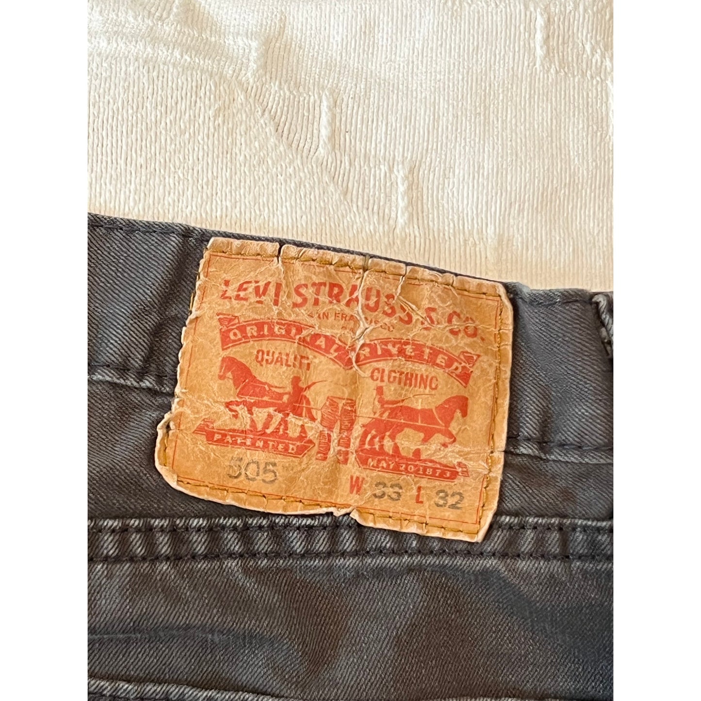 Levi's 505 Regular Straight Leg Black Jeans Mens 33x32