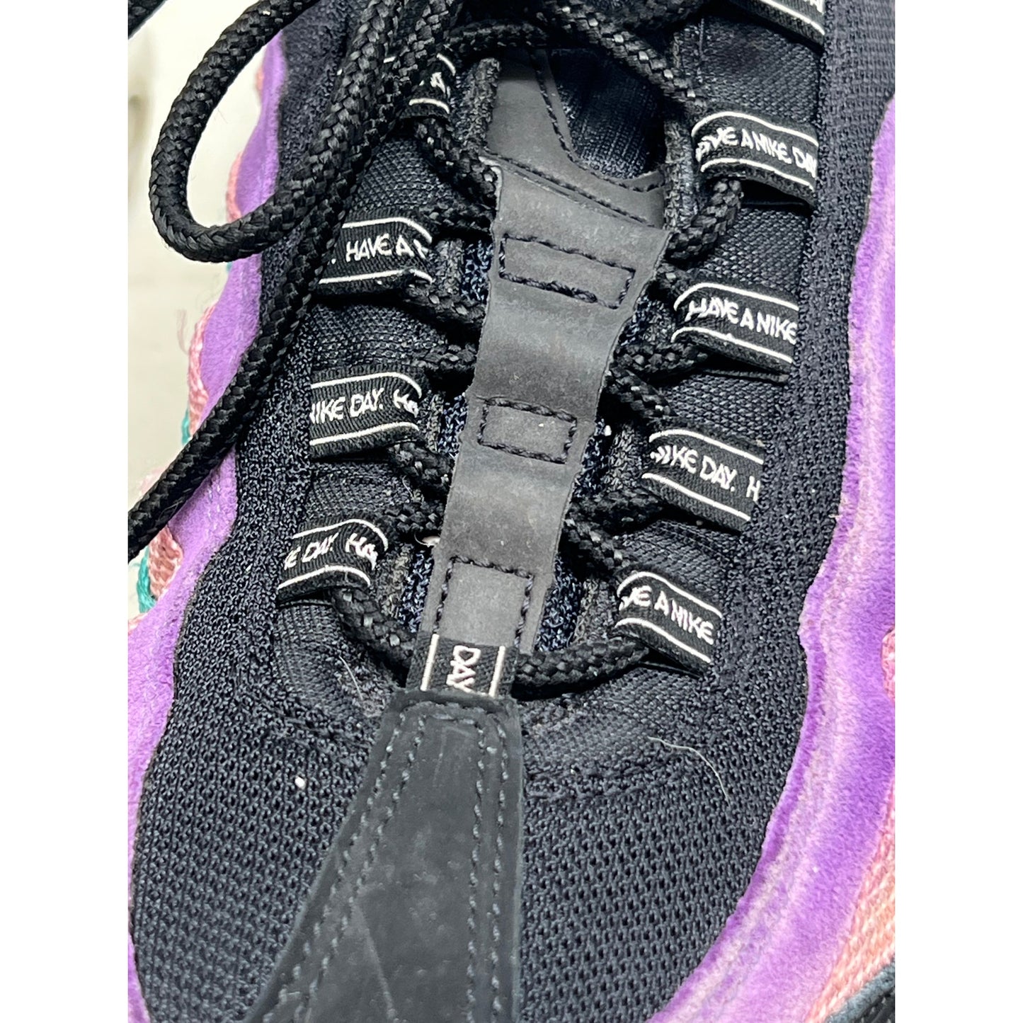 Nike Air Max 95 Have a Nike Day Sneakers Mens 11.5