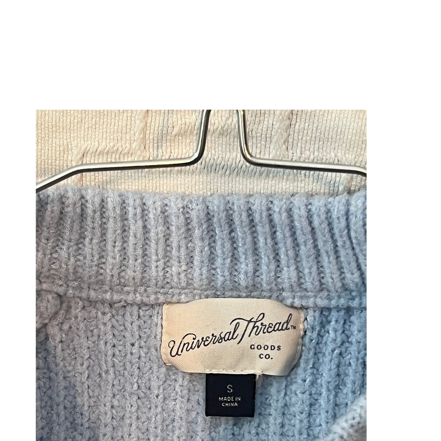 Suéter azul claro trenzado Universal Thread Co, talla pequeña de mujer