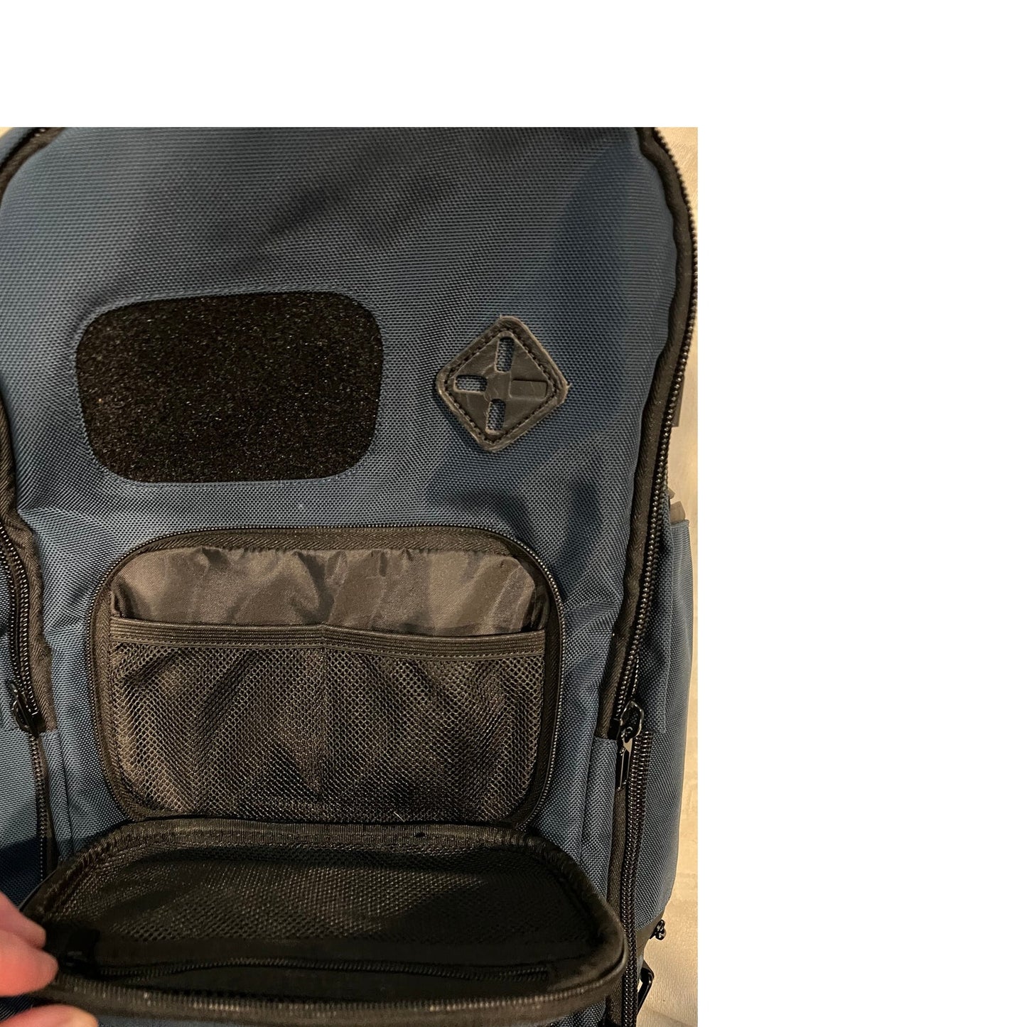 Veria The Backpack Islanders Savvy Blue Black