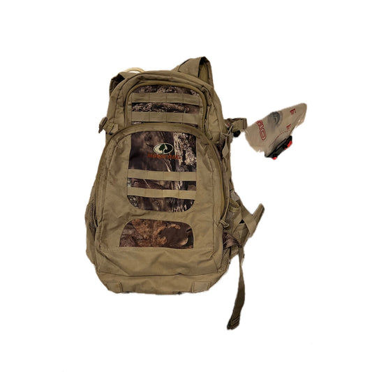 Mossy Oak Hunting Blind Backpack w 2 Water Bladders