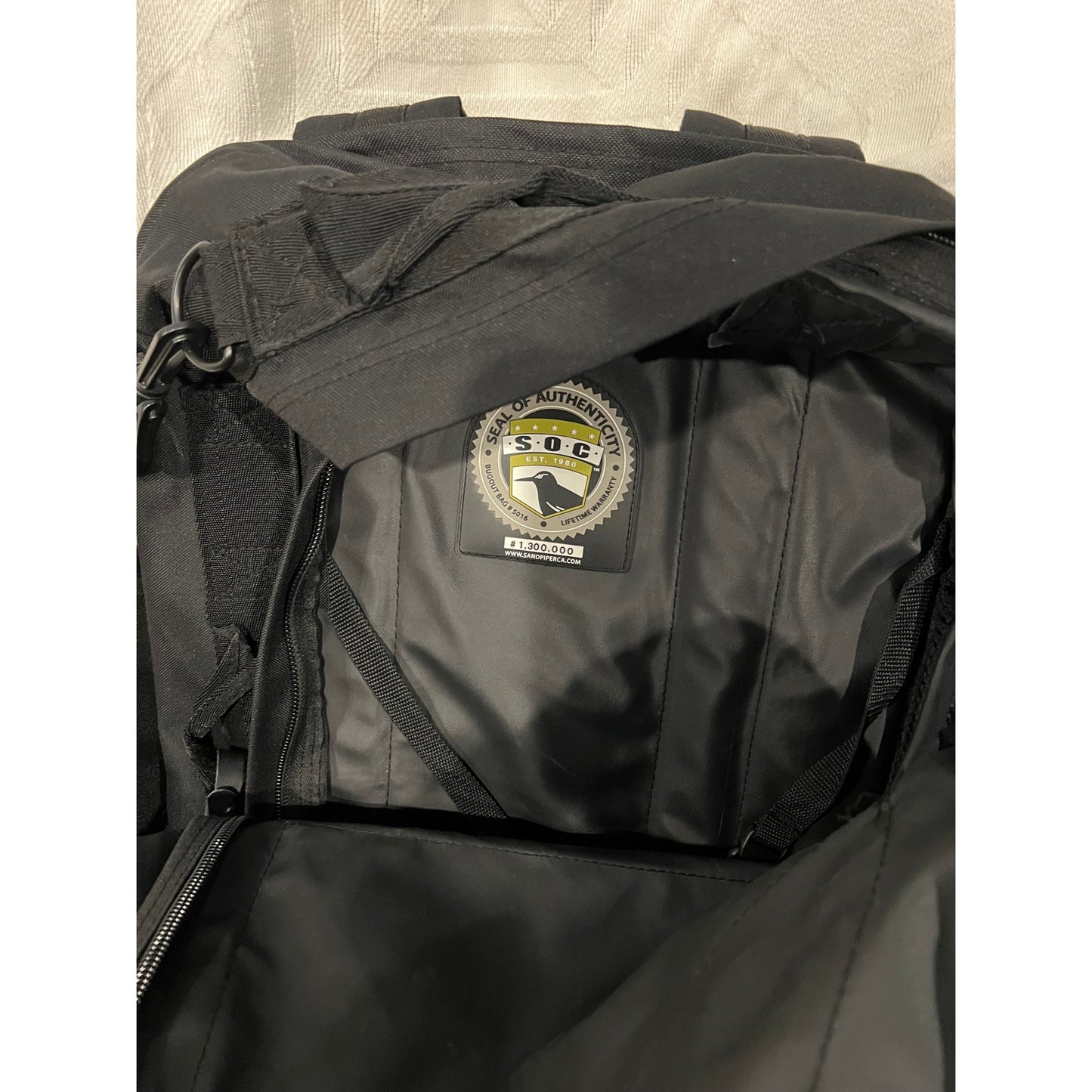 Sandpiper of California Long Range Bugout 7016-O-BLK