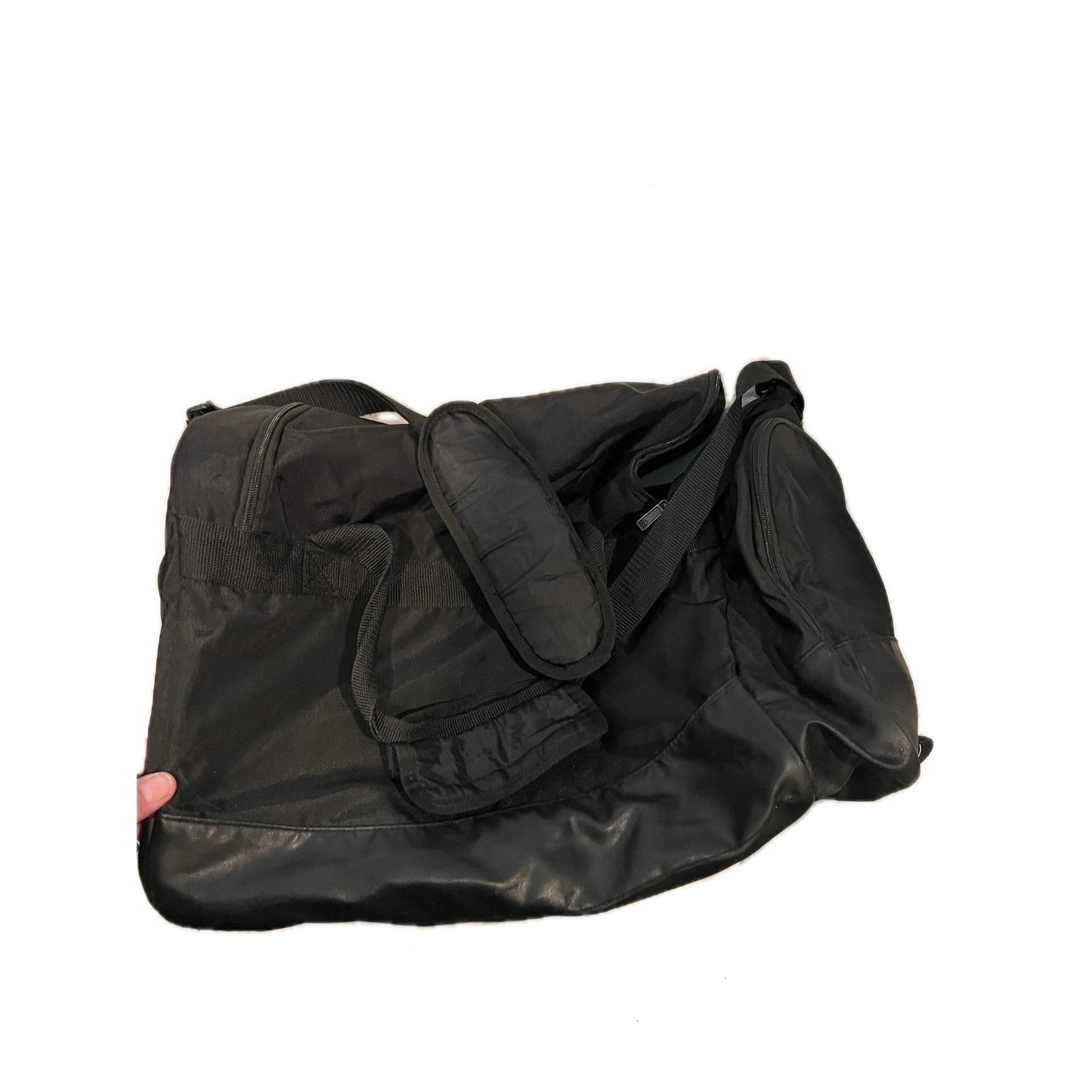 Adidas Defender Medium 20"x12"x10" White Black Duffel Bag