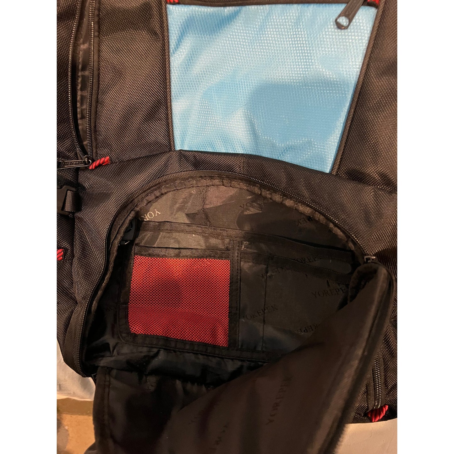 Yorepek Blue Computer Charging Backpack 35L