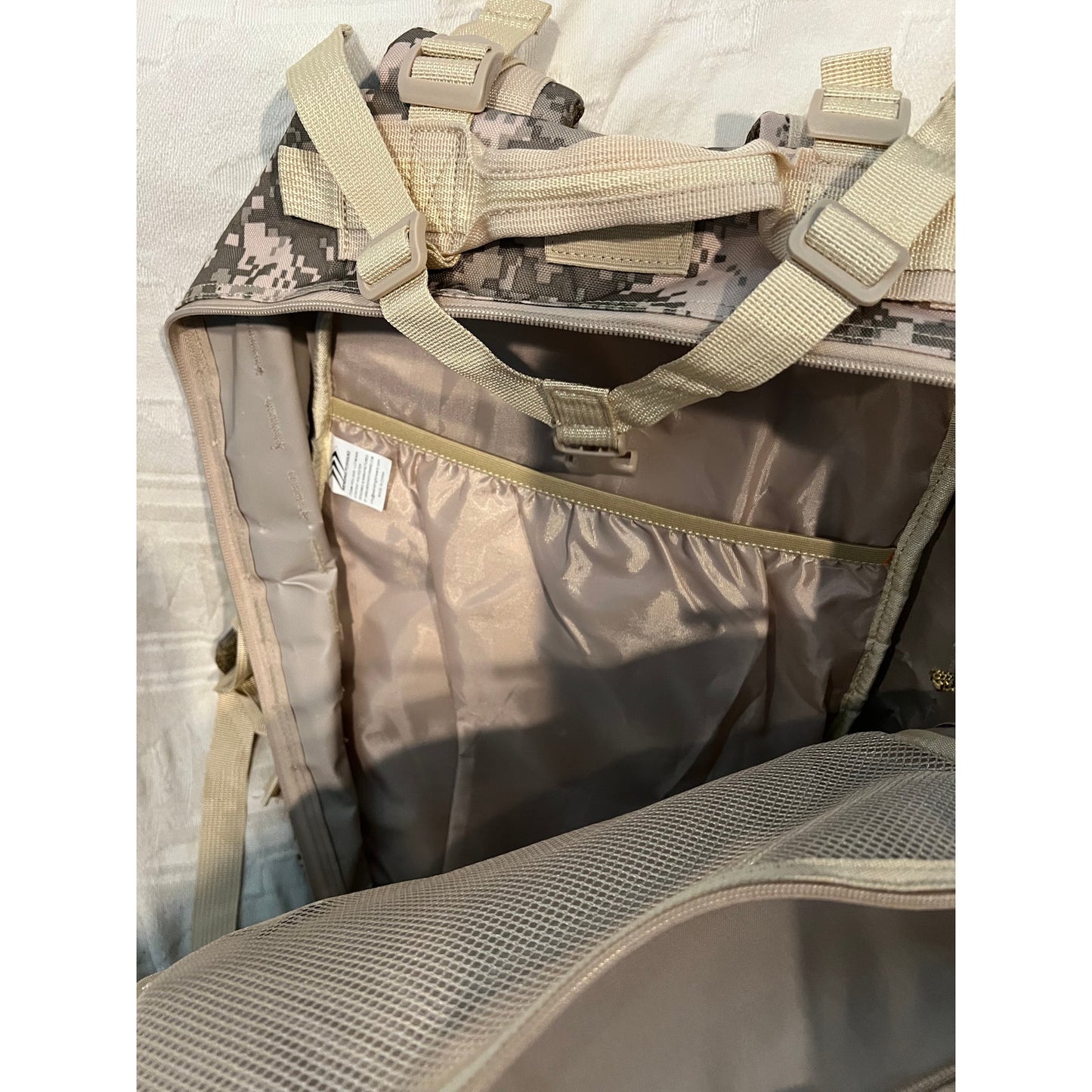 Wending Forward 45L Military Tactical Backpack Desert Camo