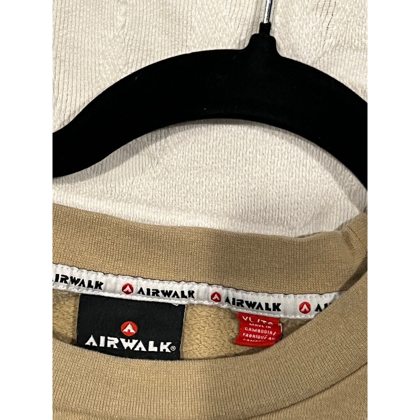 Airwalk Men's Crewneck Sweatshirt - Beige - Size XL