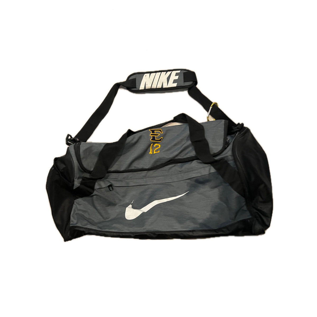 Nike Brasilia 9.5 Gray Black Medium 60L Duffel Gym Bag