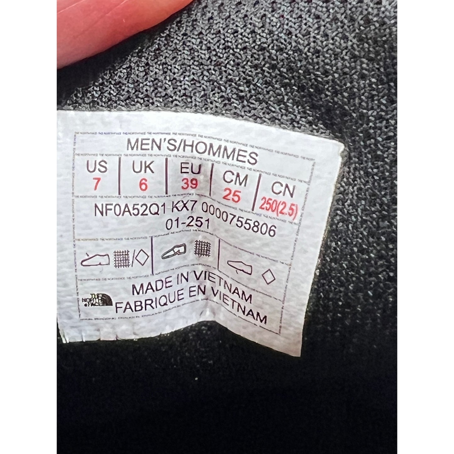 The North Face Vectiv Taraval Black Sneakers Mens 7