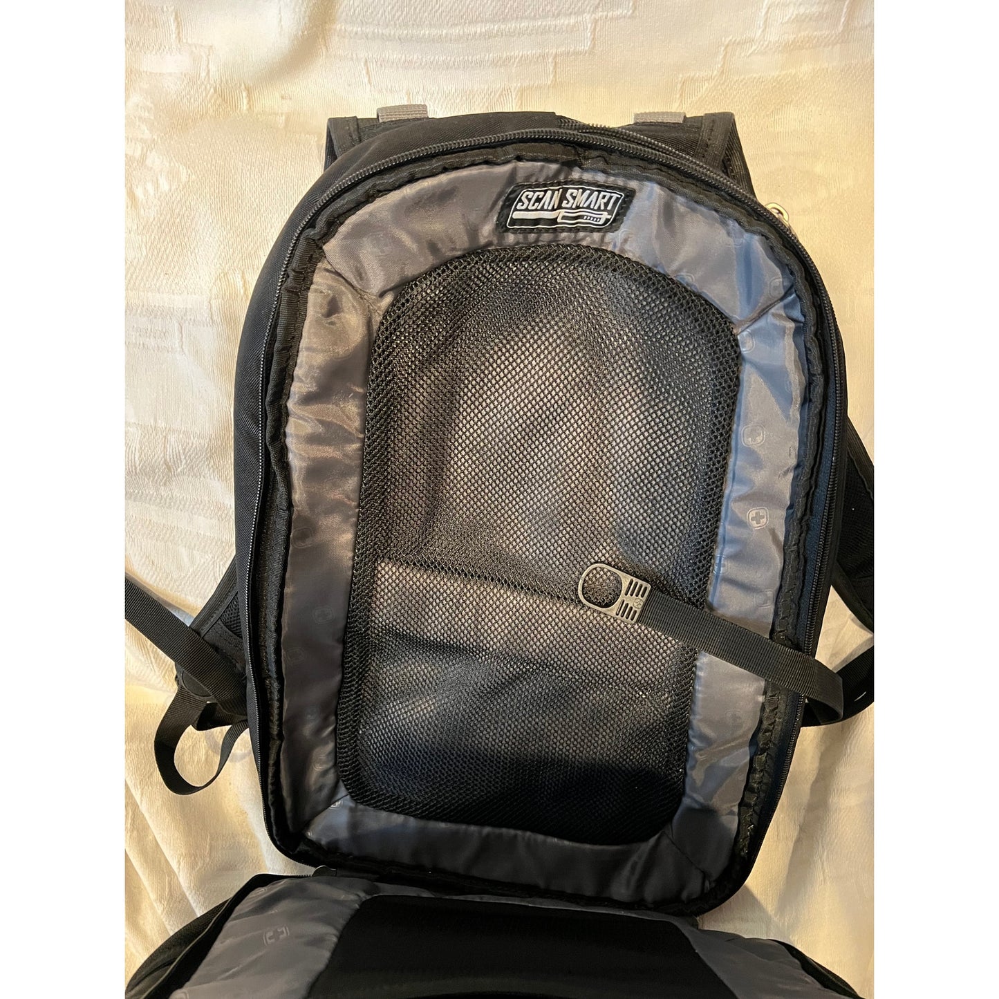 Swiss Gear 6677 ScanSmart Laptop Backpack