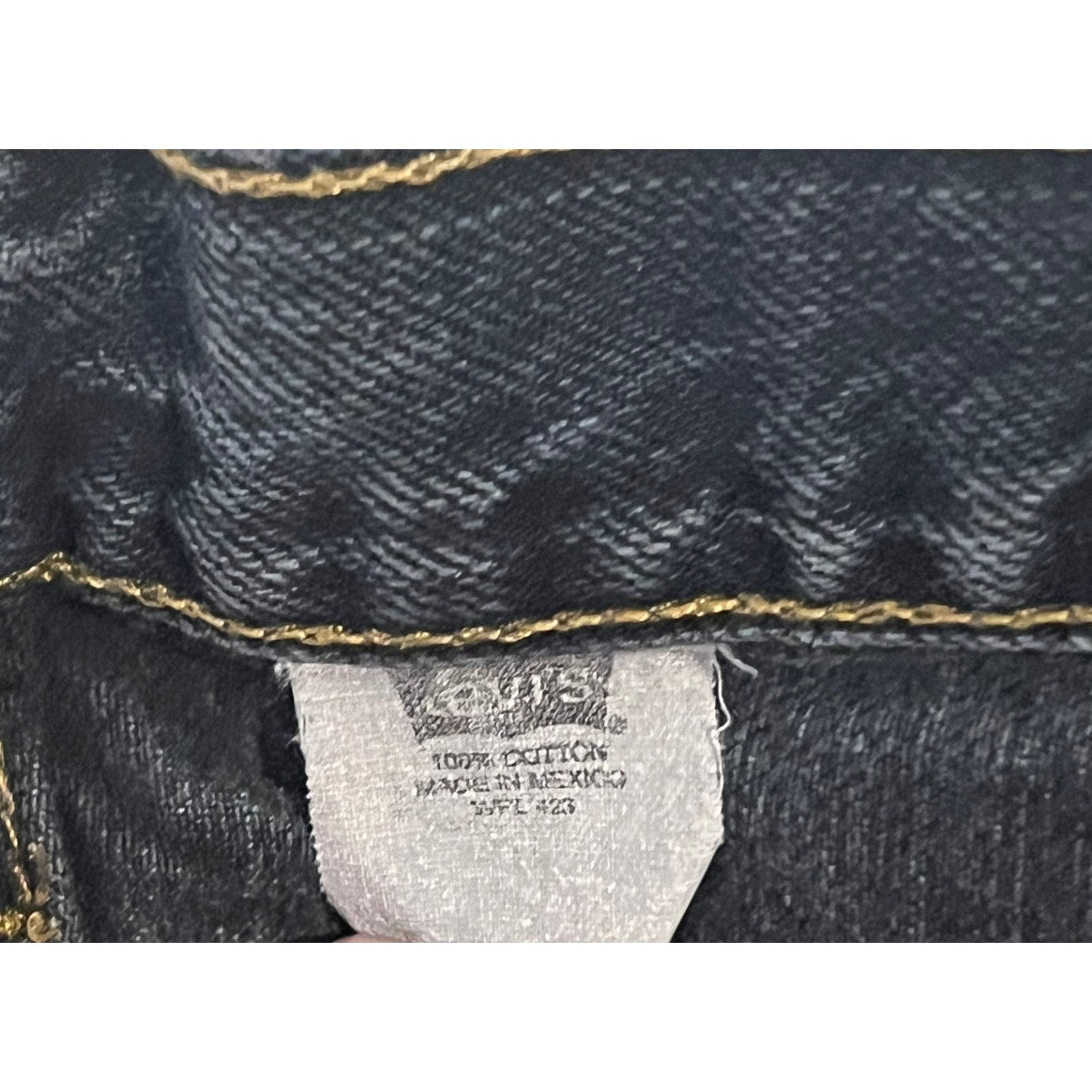 Levi's Relaxed Fit Blue Jeans Unisex 32x27