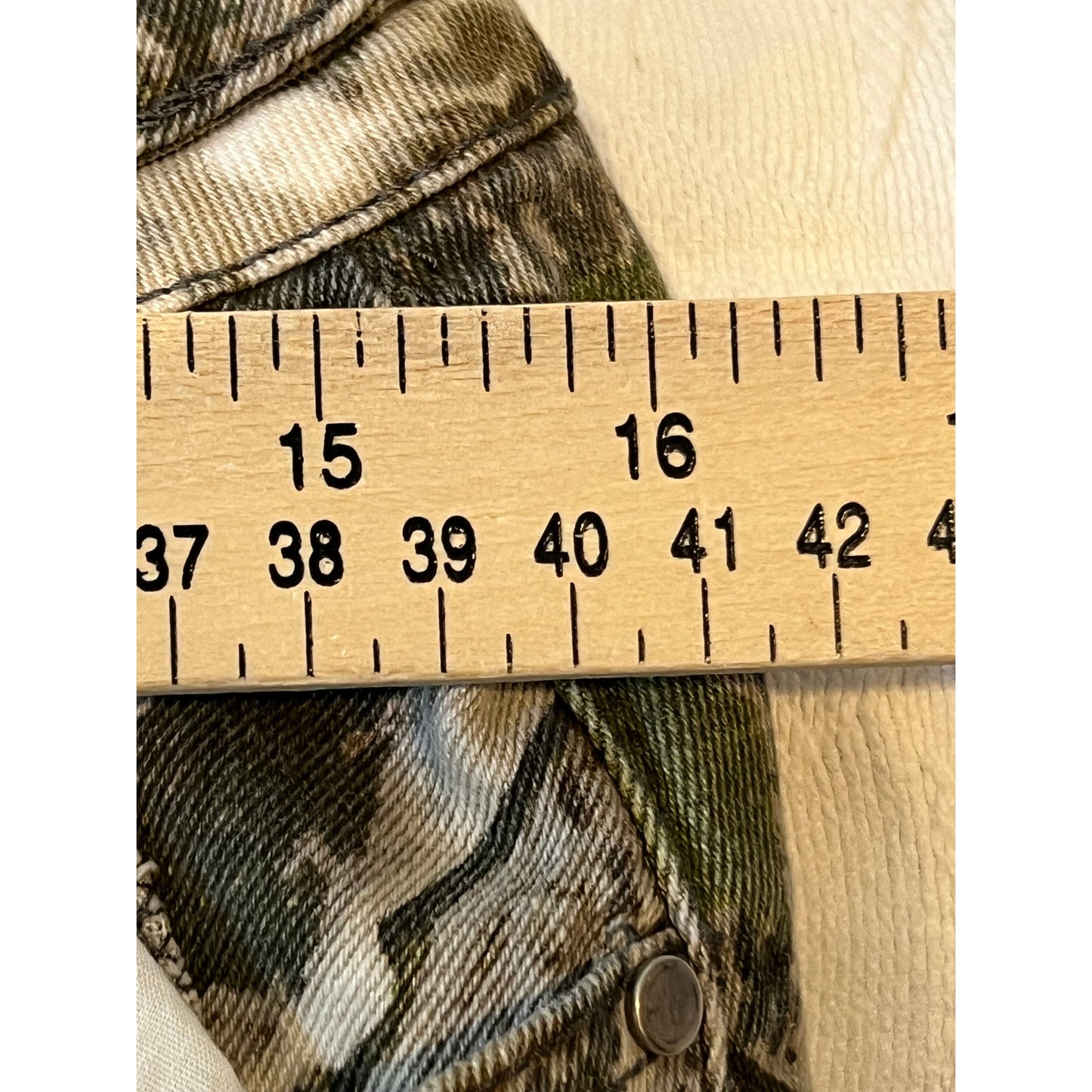 Fashion Nova Flared Cargo Mossy Oak Jeans Mens 32x28