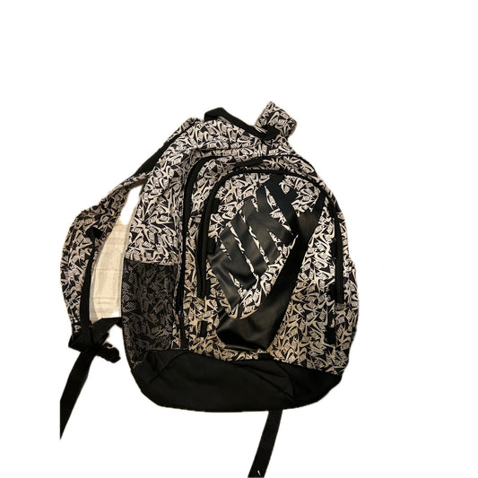 Mochila Nike Hayward diaria negra y blanca