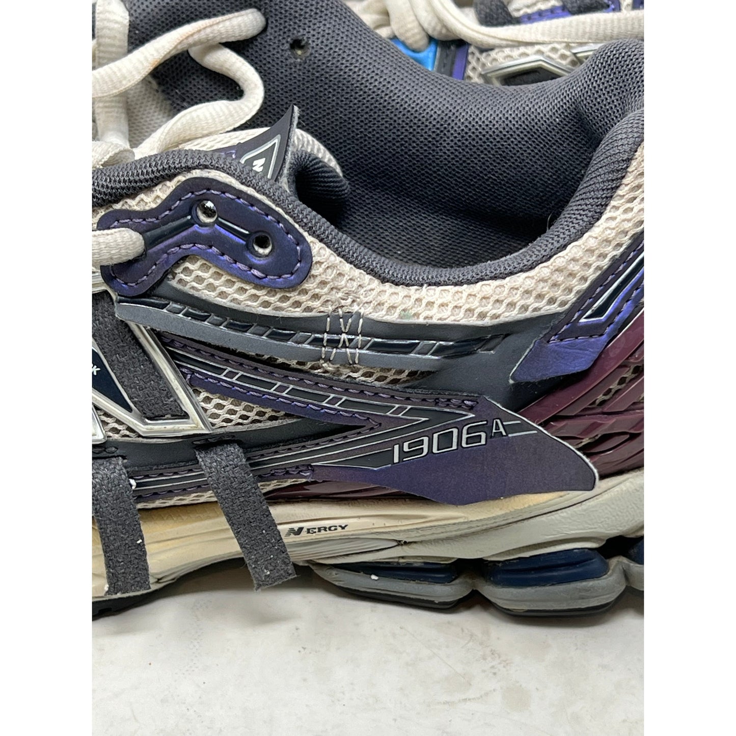 Zapatillas New Balance 1906A Inkwell Sea Salt Hombre 11 Mujer 12.5