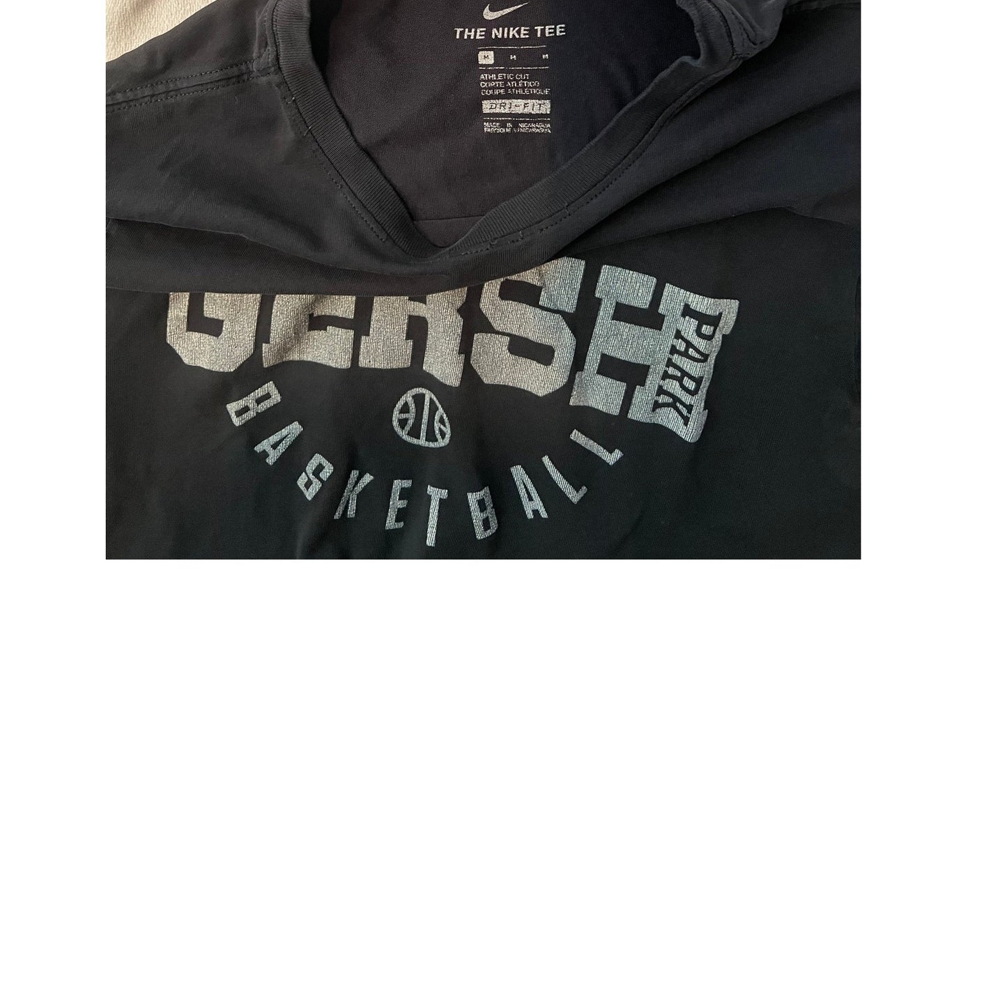 T-shirt Nike The Nike Tee Athletic Fit Gersh Park noir pour homme taille M