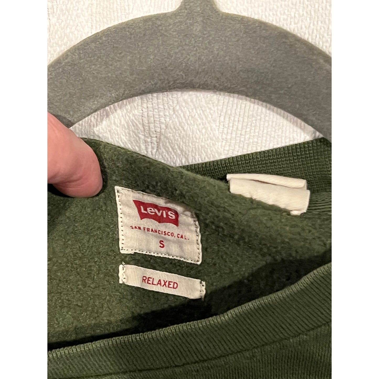 Levis Sudadera para hombre con cuello redondo y ajuste holgado, color verde militar