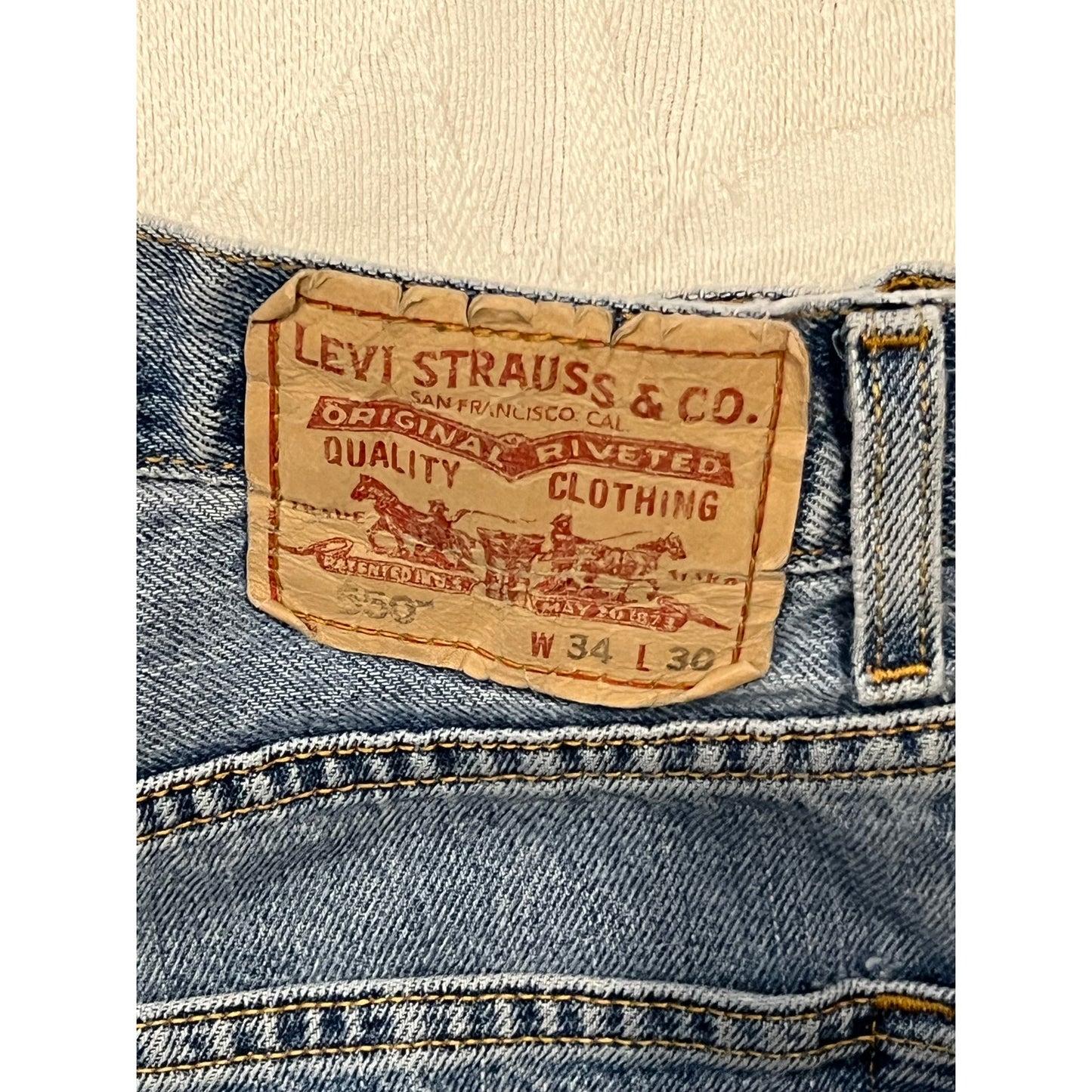 Levi's 550 Relaxed Fit Tapered Leg Jeans 34x30