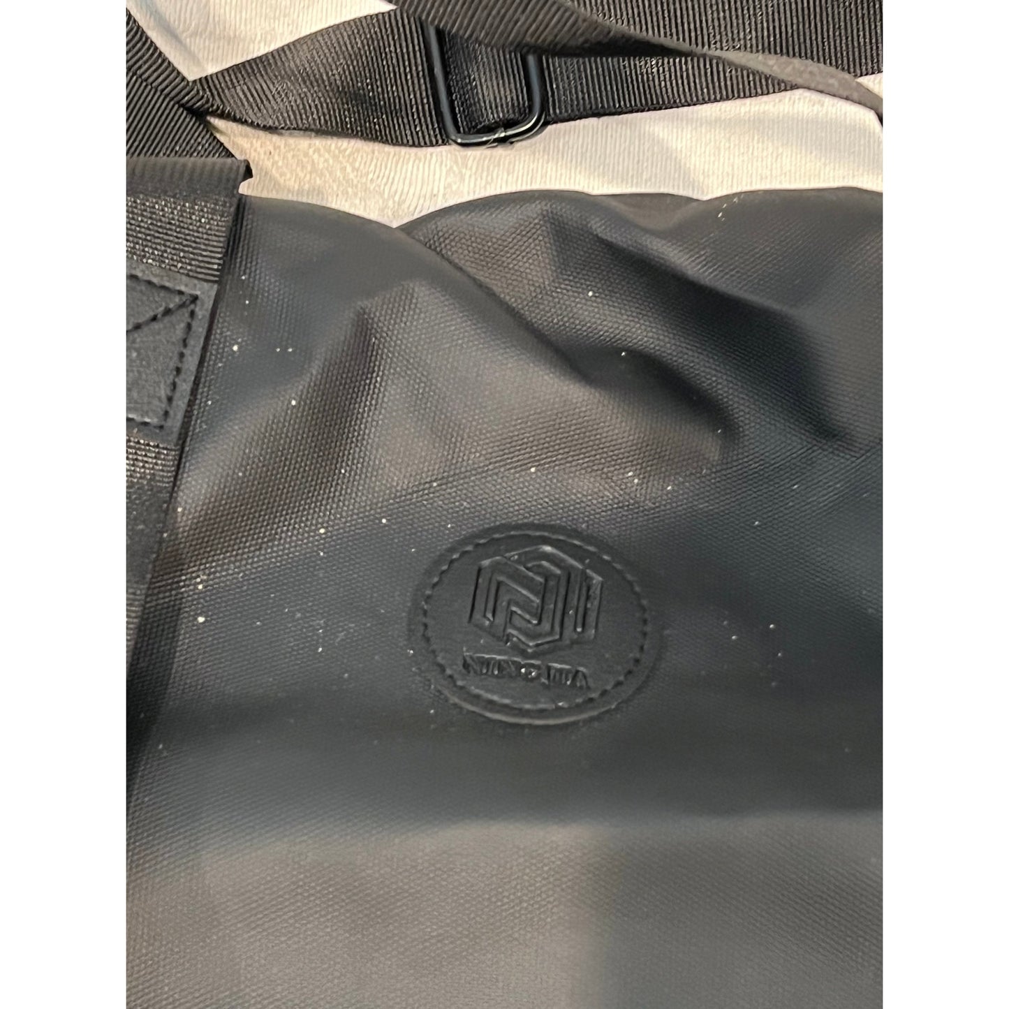 Ning Jia Shein Softshell Travel 18x12x10 Gym Duffel Bag