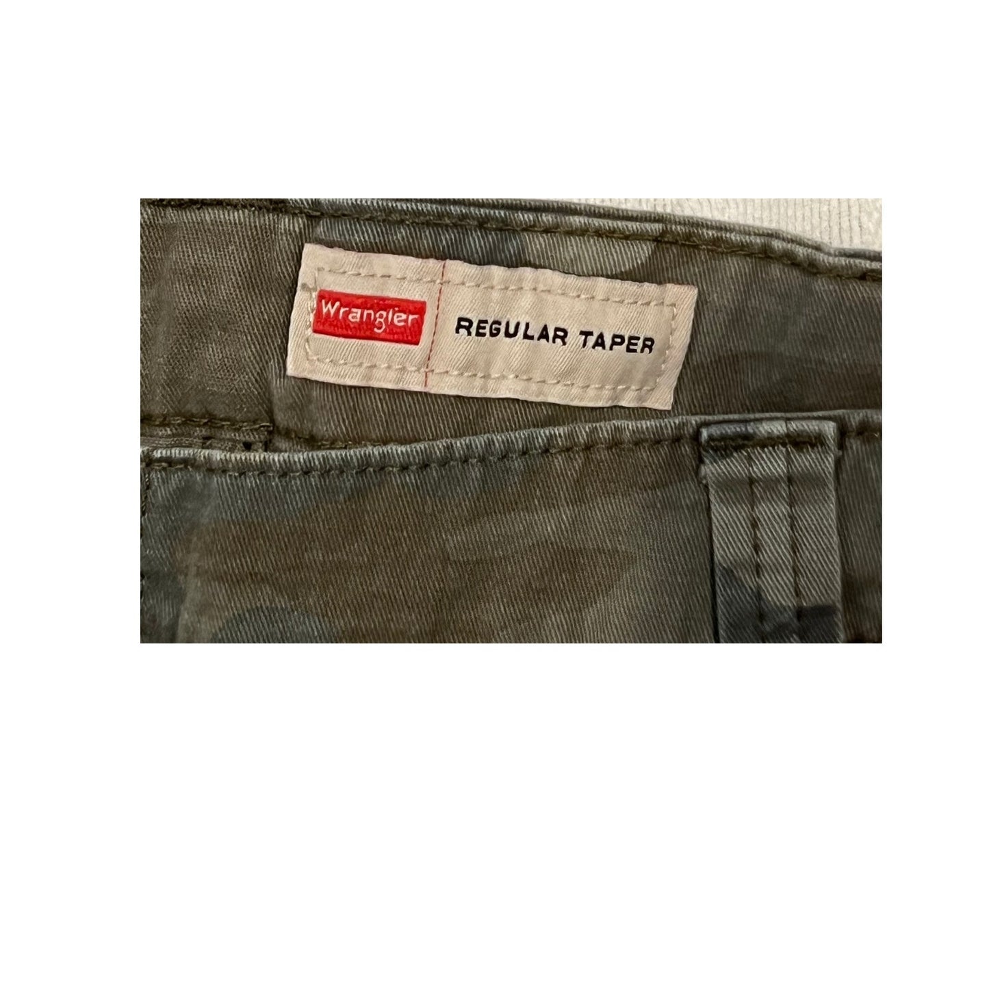 Wrangler Regular Taper Green Camo Cargo Pants 38x32