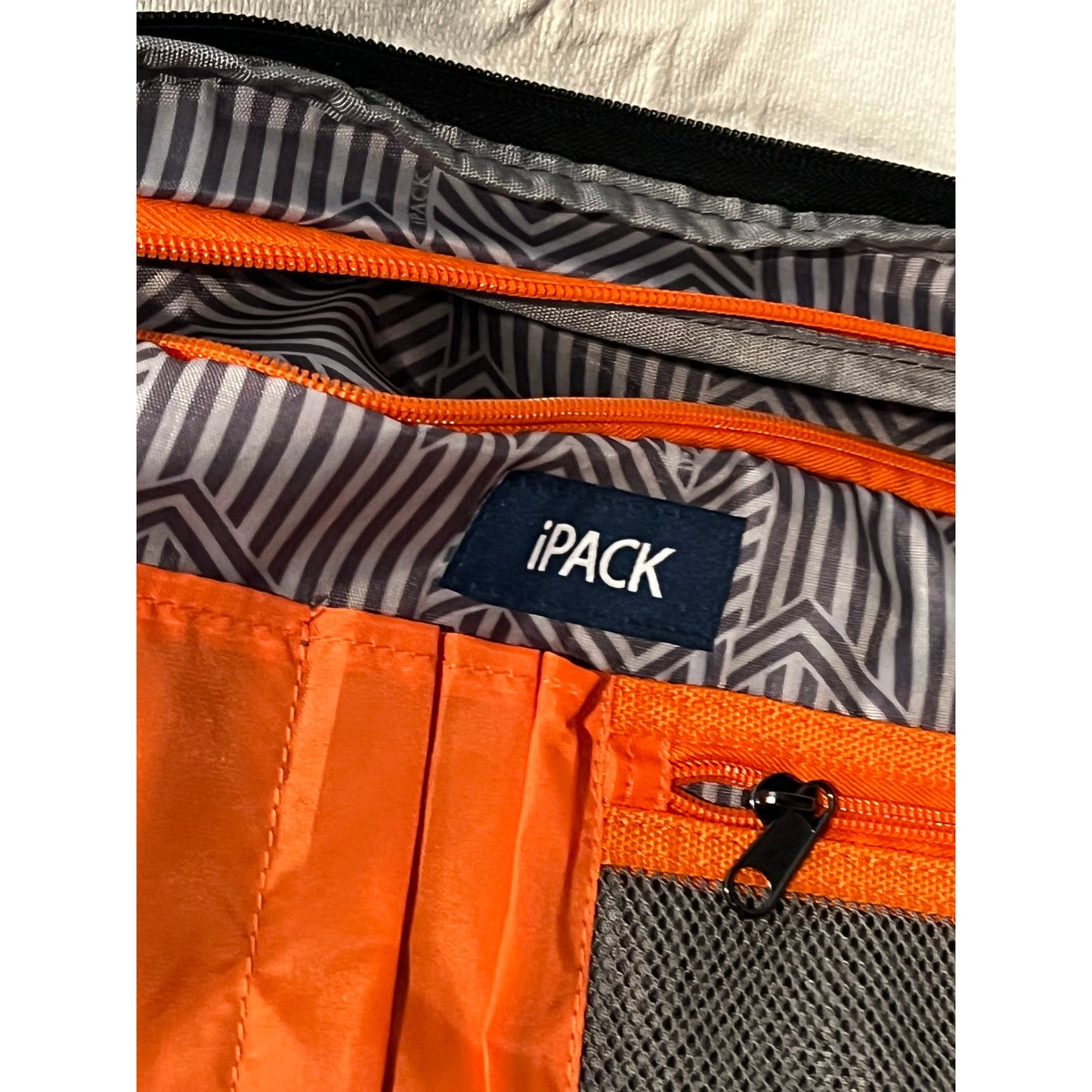 IPack Padded Clamshell Travel Backpack 22x16