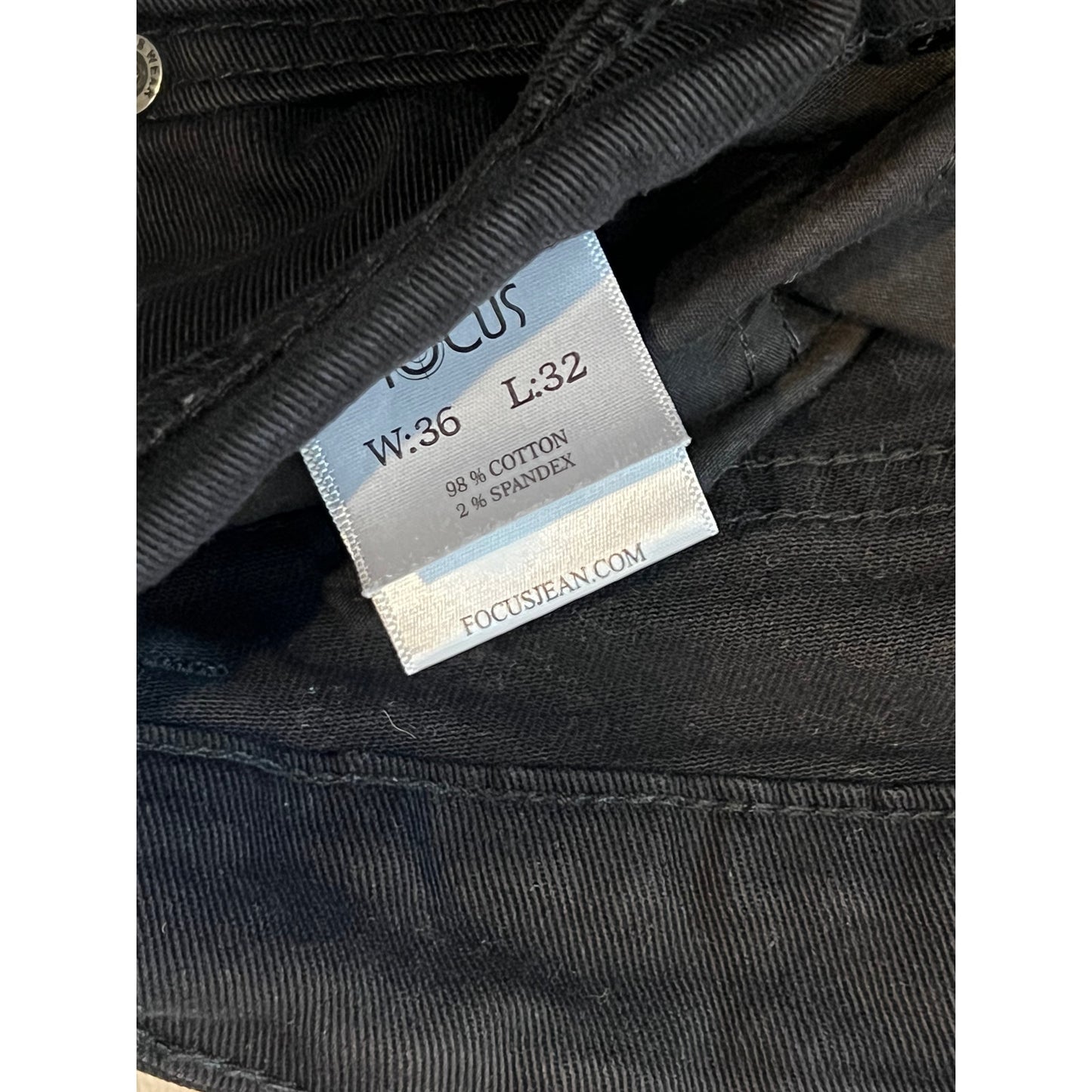 Pantalones vaqueros Focus ajustados rectos desgastados negros 36x32