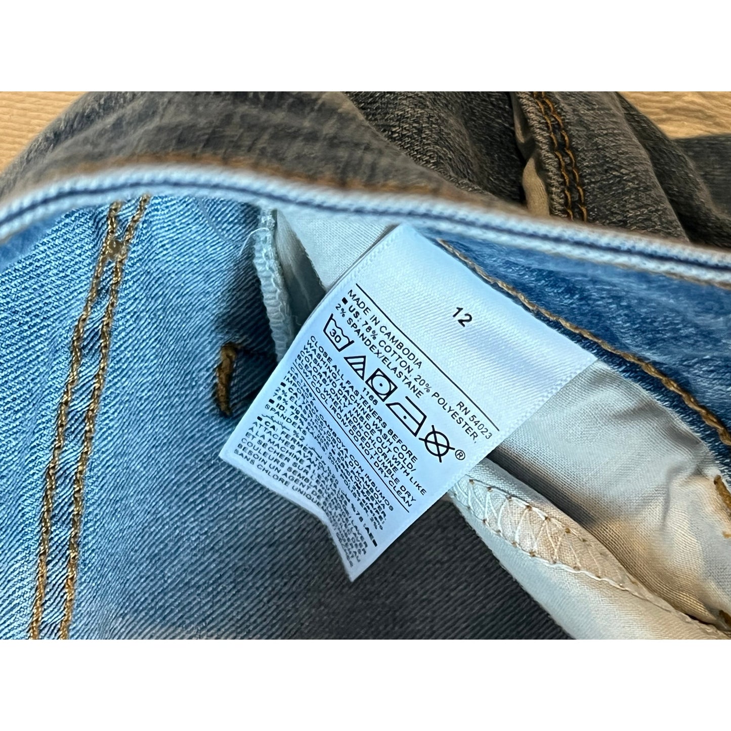 Old Navy Super Skinny Mid Rise Jeans Woman's 12