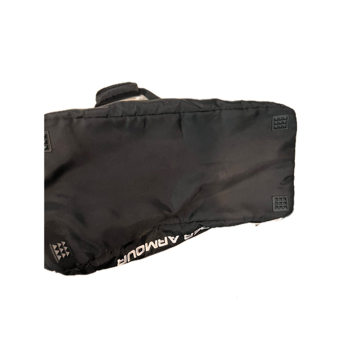 Under Armour Undeniable 5.0 Medium Duffle Bag Black Gold
