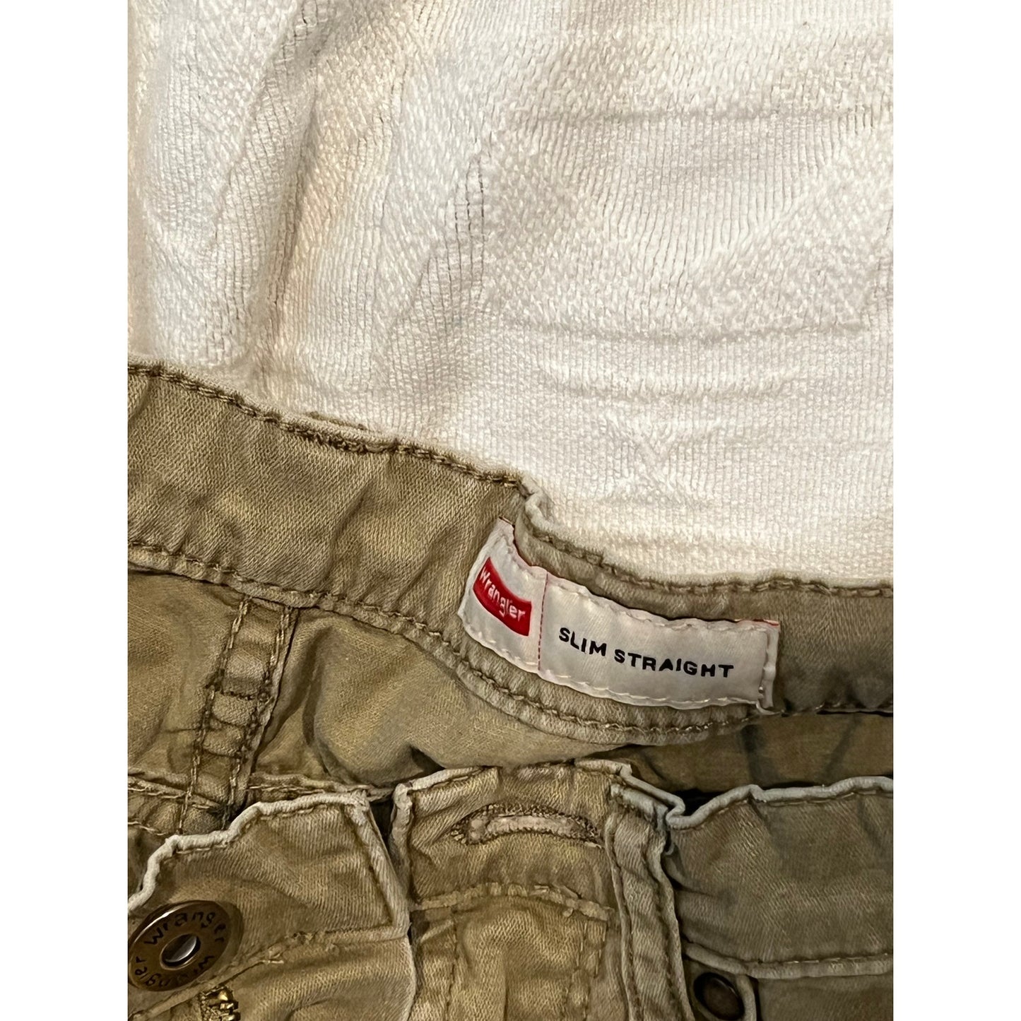 Wrangler Slim Straight Beige Jeans Mens 28x29