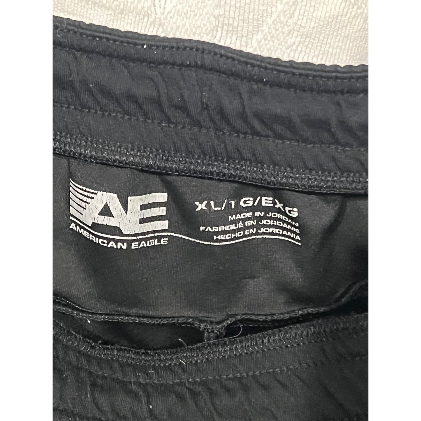 American Eagle Black Cuffed Sweatpants Mens XL