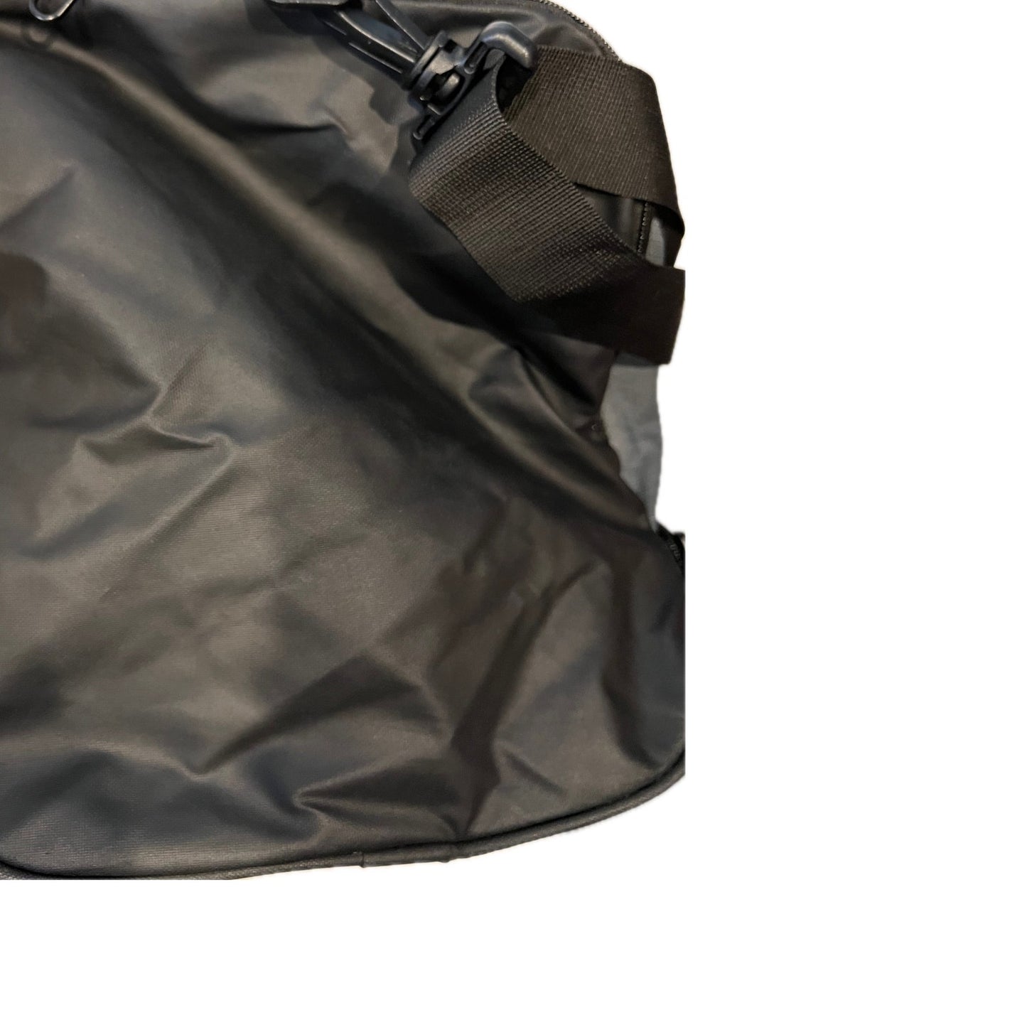 Nike Brasilia 9.5 Gray Black Medium 60L Duffel Gym Bag