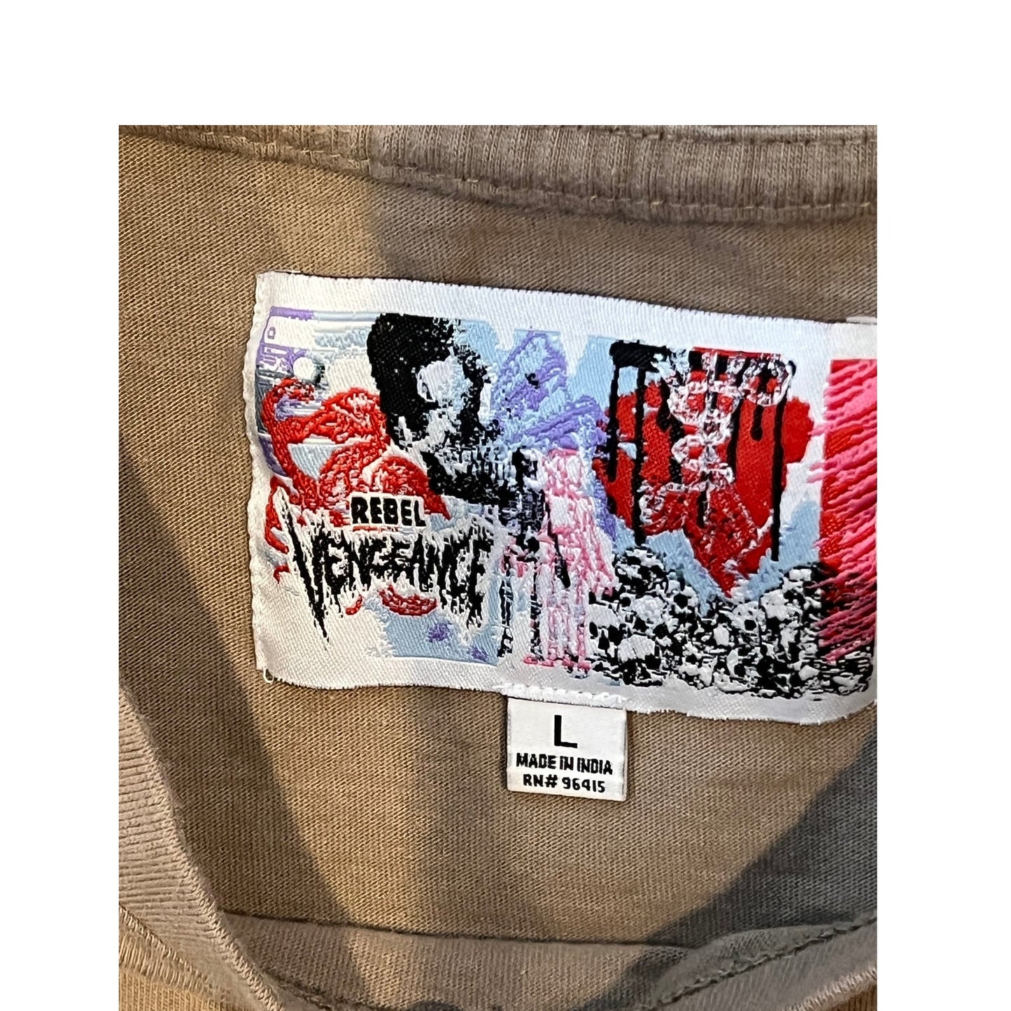 Camiseta de streetwear Rebel Vengeance para hombre, talla L