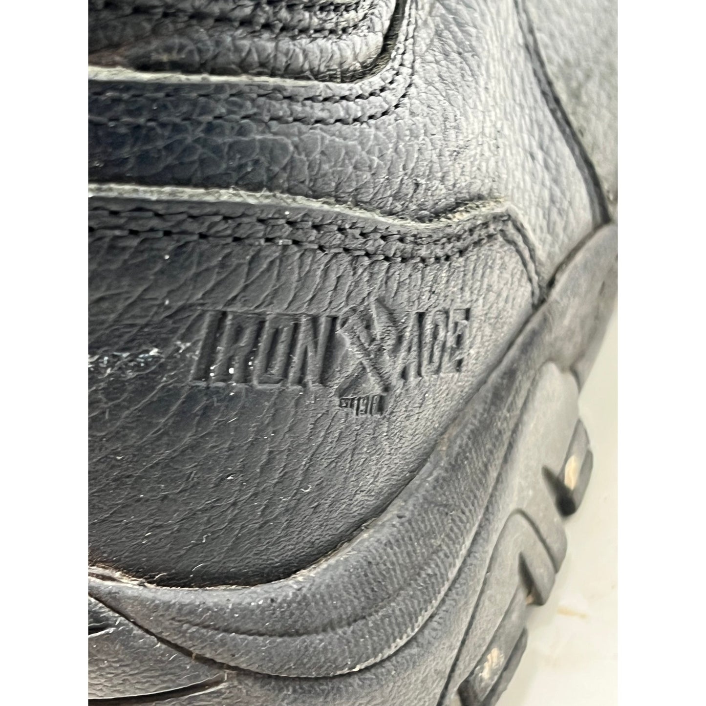 Botas de trabajo Iron Age Trencher sin metal con puntera compuesta para hombre, talla 9.5