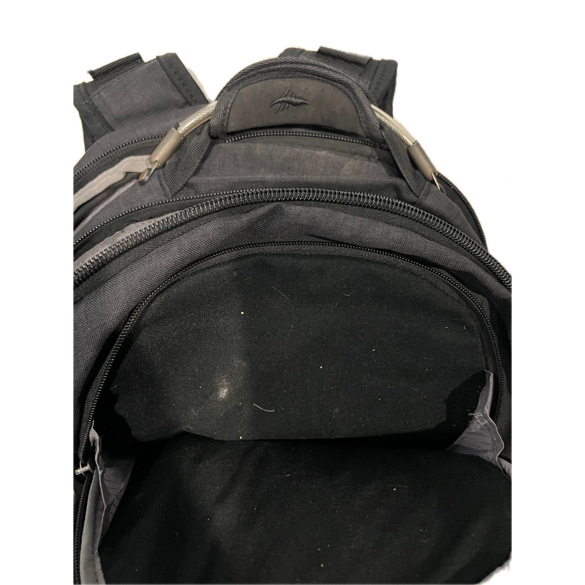 High Sierra Elite Business Backpack Suspension Strap Airflow