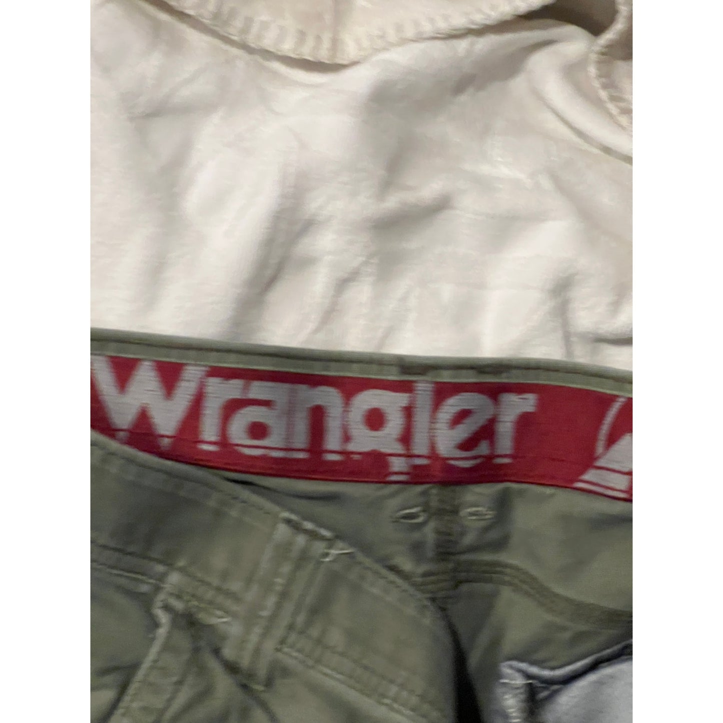 Pantalones Cargo Wrangler Regular Taper Verde Camuflaje 32x32