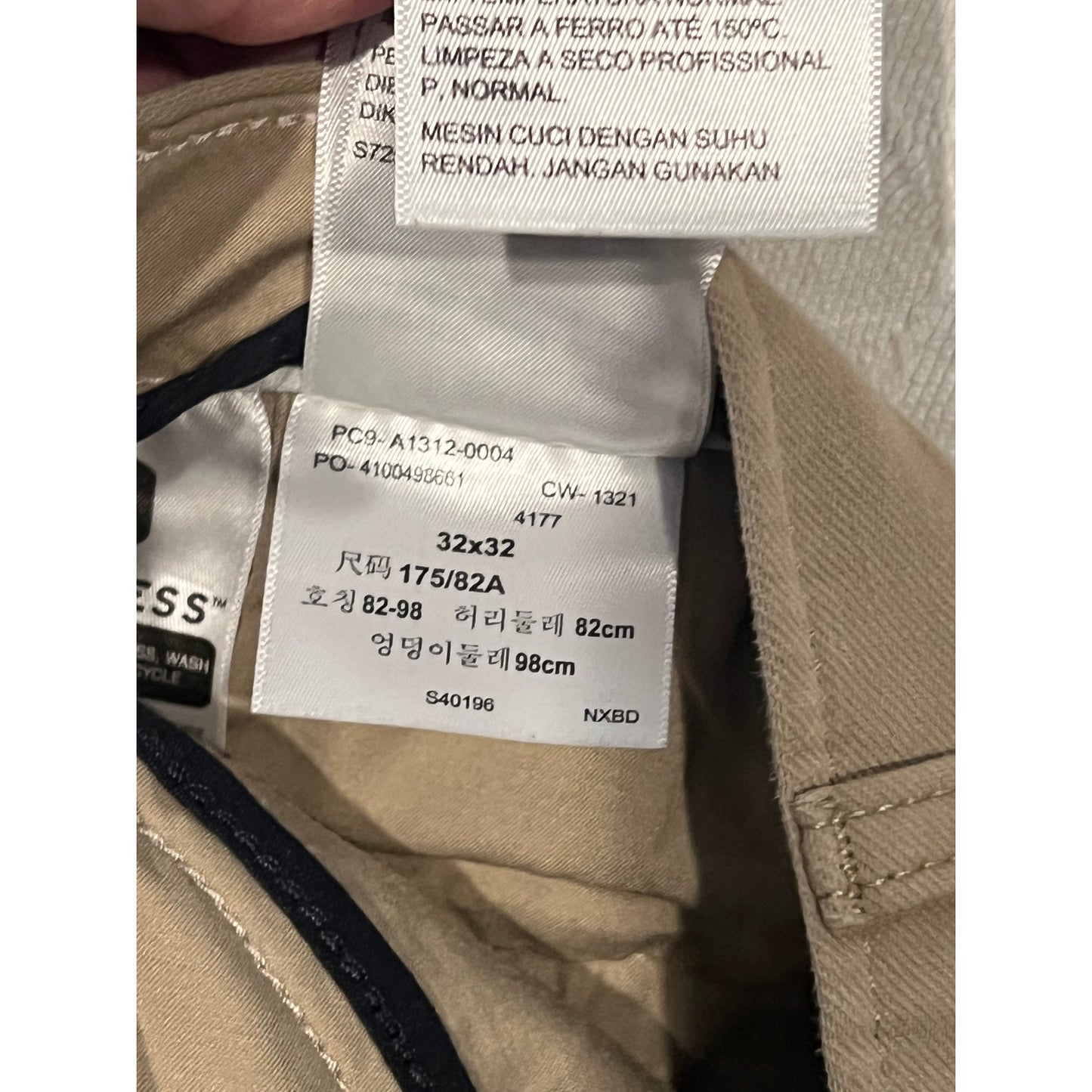 Dockers Straight Fit Tan Flat Front Chinos Mens 32x32