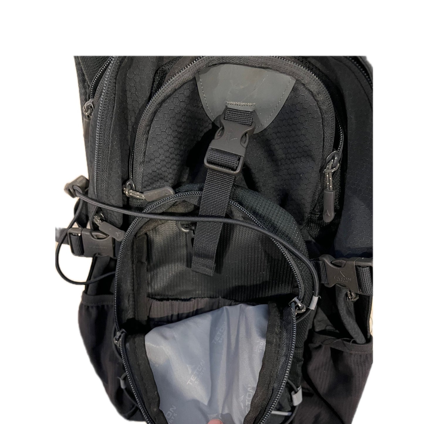 Teton Sports Oasis Backpack 18L