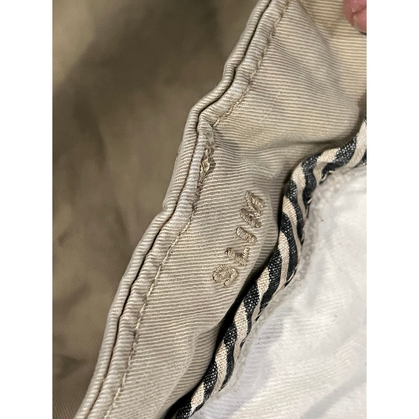 American Eagle Jeans Beige Ajuste Delgado Hombre 30x34