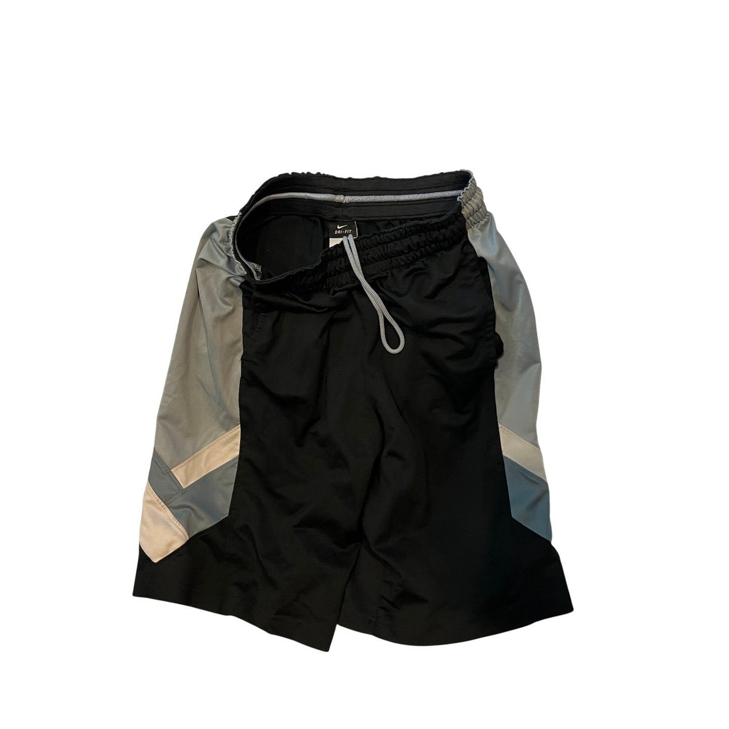 Short de basketball Nike Dri Fit noir et gris pour homme, taille M